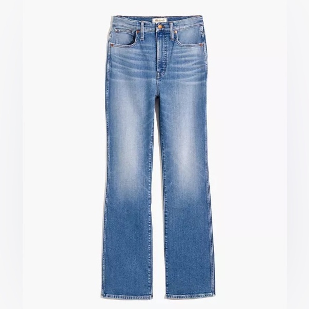 ☑️ Madewell 90’s high rise bootcut